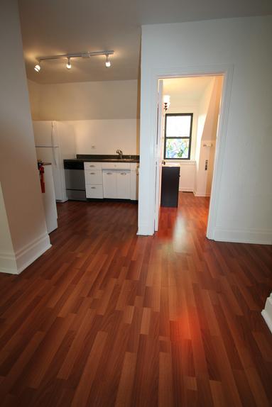 APARTMENT NEAR DOWNTOWN PITTSBURGH