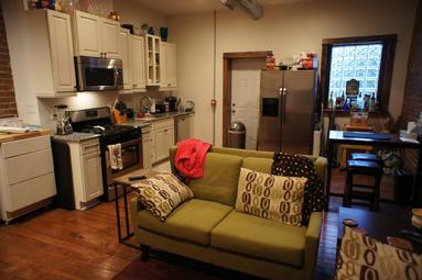 FURNISHED LUXURY 1 BEDROOM APARTMENT NEAR DOWNTOWN PITTSBURGH